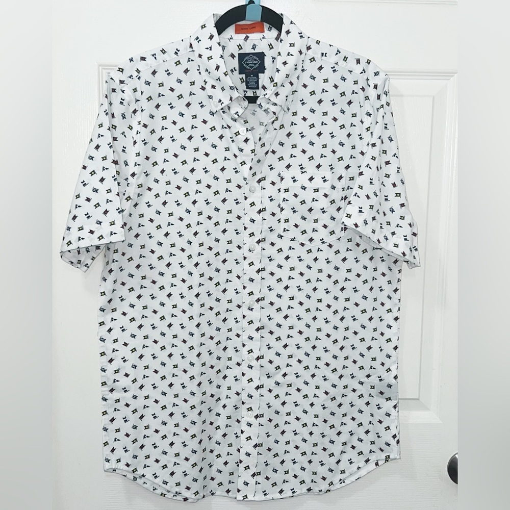 New St. Johns Bay Short Sleeve Button up Cotton Shirt Size Medium